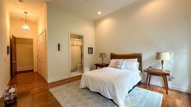 Building Photo - 6425 NW 202nd Pl