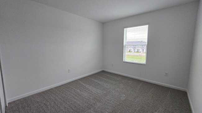 Building Photo - Brand-New Apopka 4Bed/2.5 Bath Townhome Avail for Rent! Be The first to Live Here!