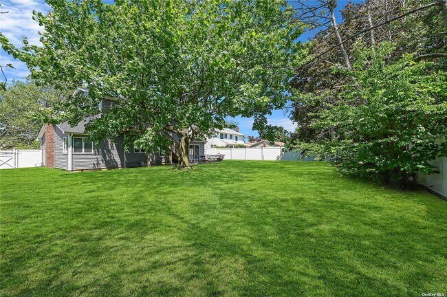 Building Photo - 316 Kimberly Pl