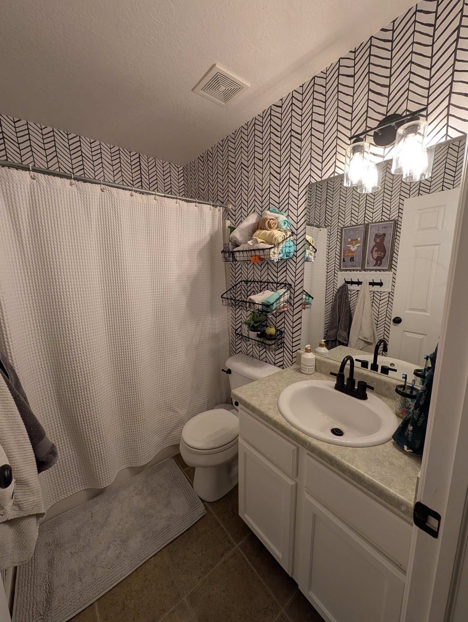 Building Photo - 1275 W Bridlewood Lp