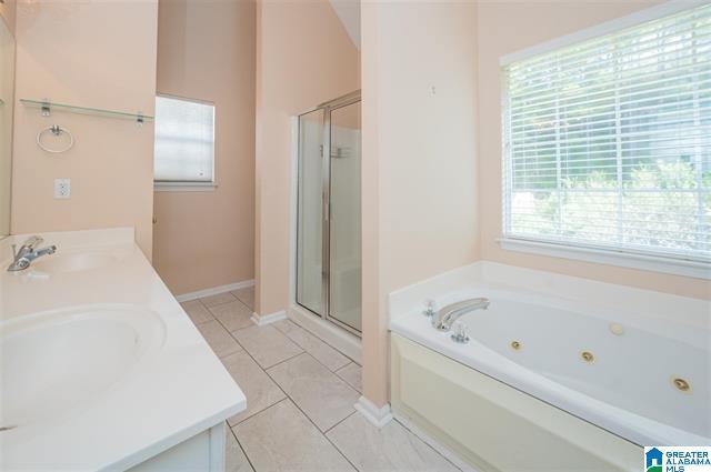 Building Photo - 1565 Deer Valley Dr
