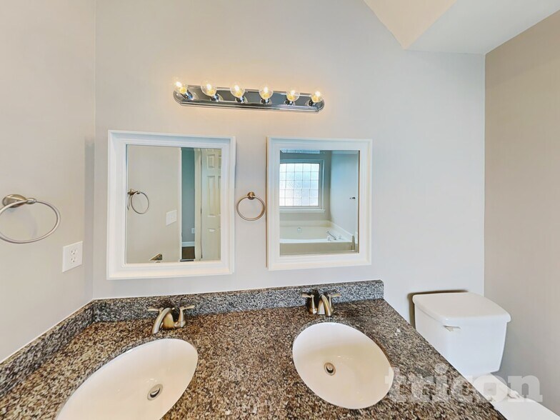 Building Photo - 3521 Dashiel Dr