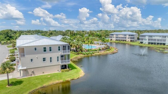 Building Photo - 10395 Coral Landings Ln