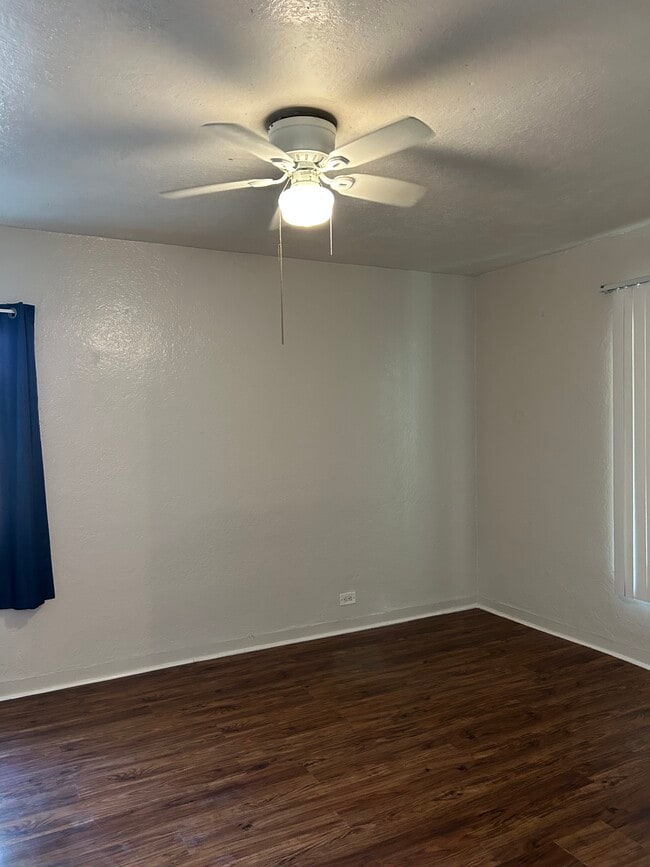 Building Photo - 33141 Case St