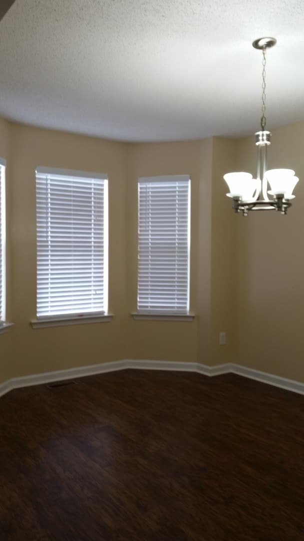 Building Photo - Coming Soon!  Large 4 bed 2 bath with bonus room