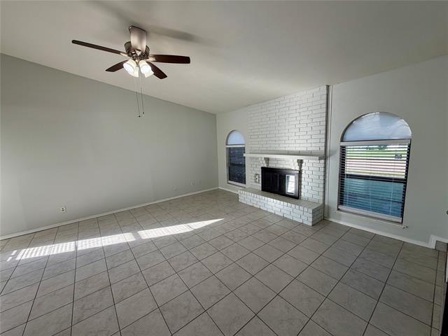 Building Photo - 4702 Spanish Trail