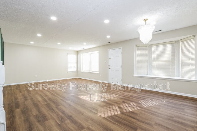 Building Photo - 1 Elkington Dr