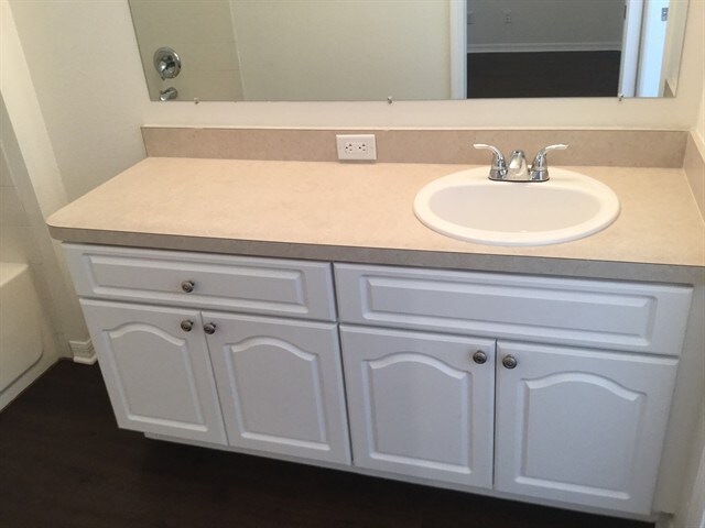 Building Photo - 7512 Oxford Garden Cir