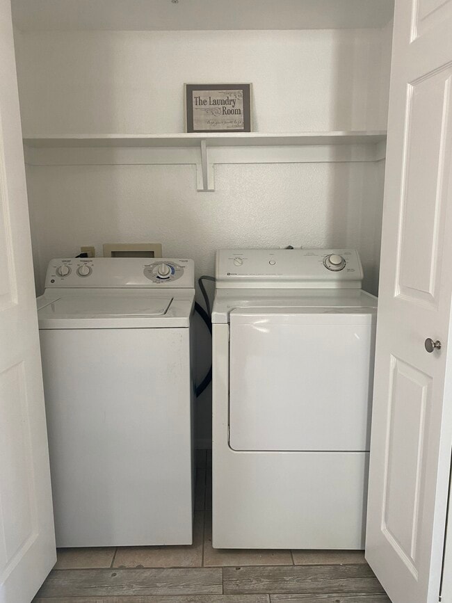 washer/dryer - 5950 N 78th St