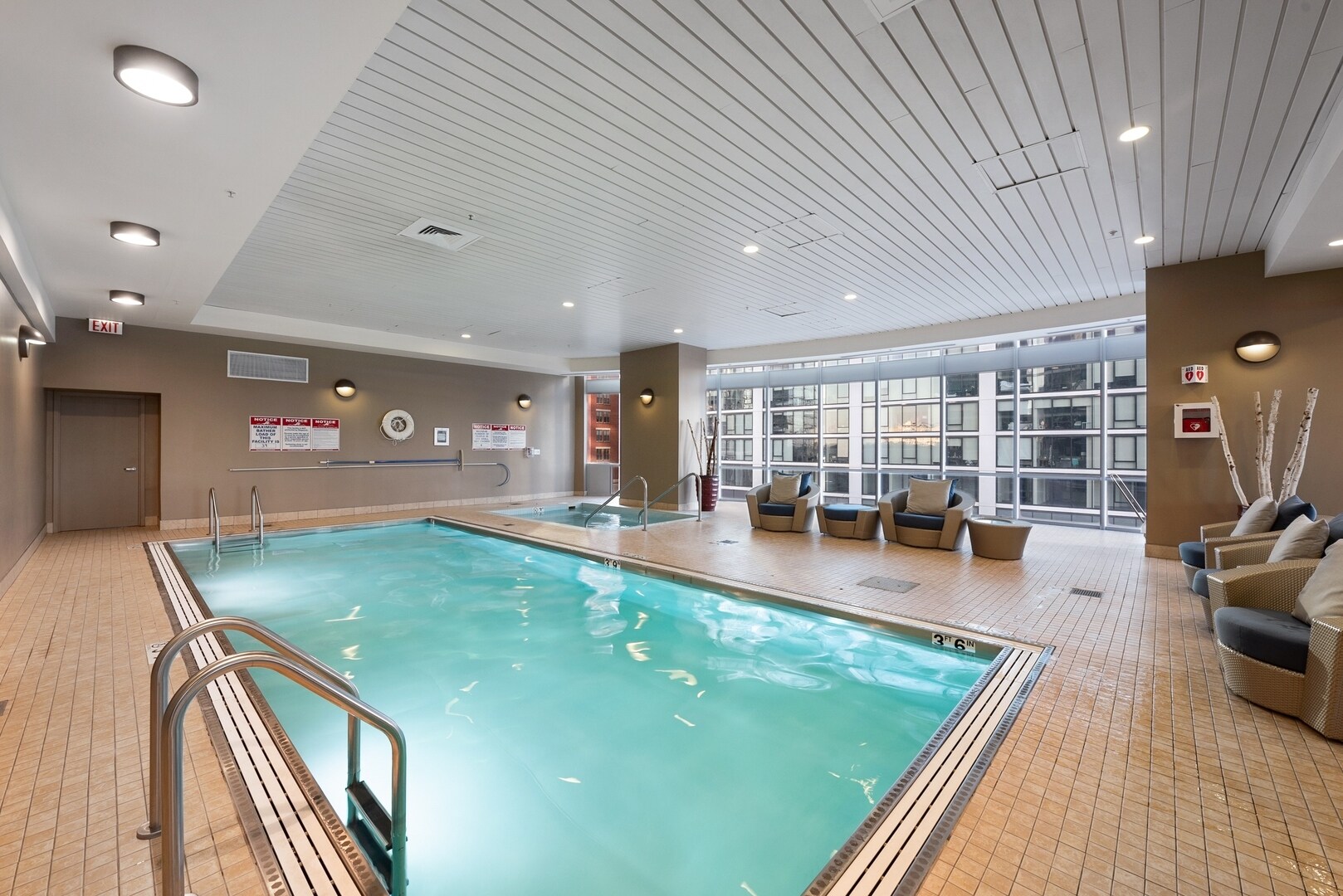 Building Photo - 1201 S Prairie Ave