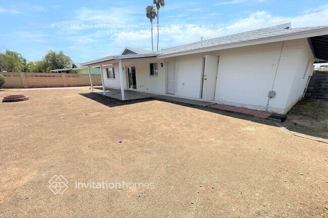 Building Photo - 3518 W Shangri La Rd
