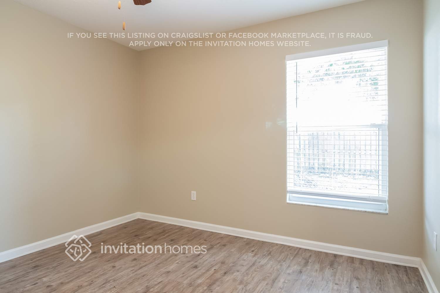 Building Photo - 2825 Falcon Crest Pl