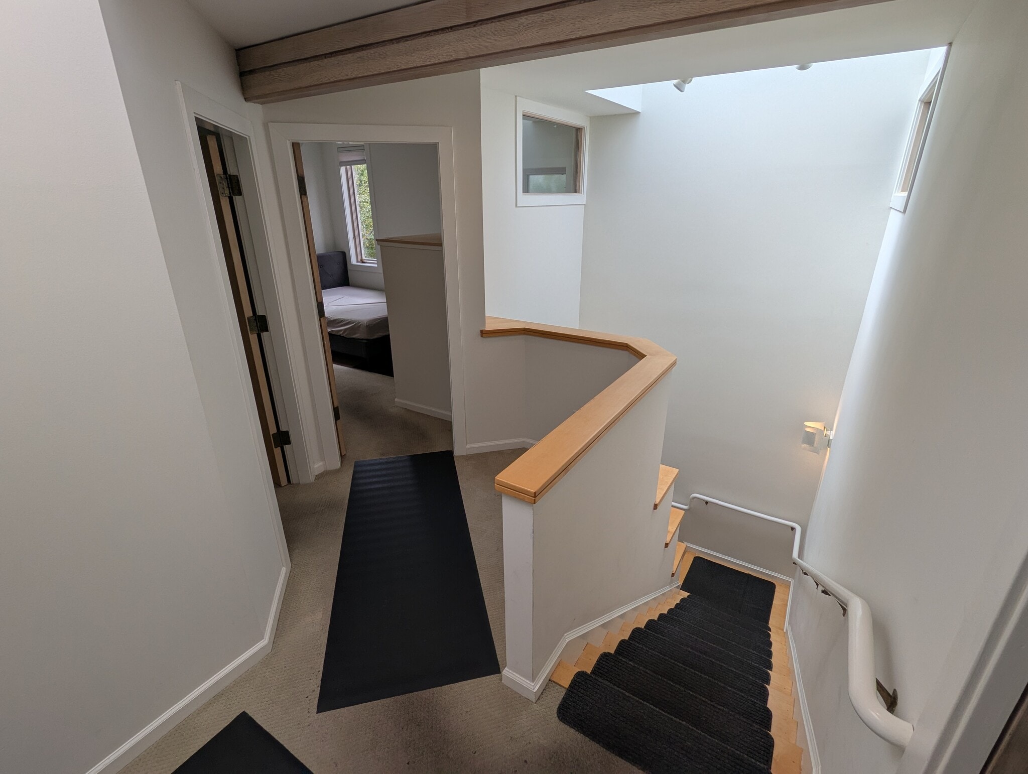 Stairway landing - 2346 Cedar St