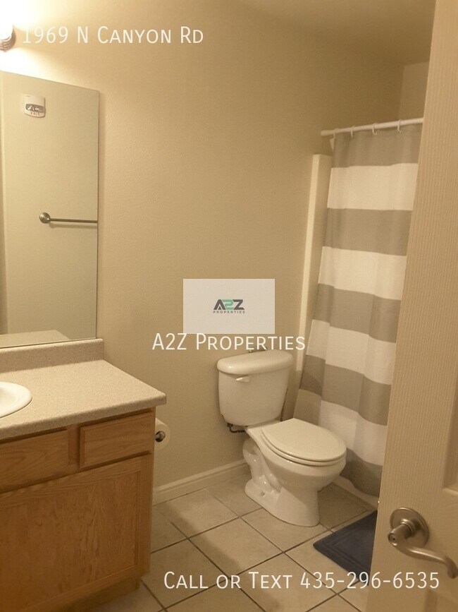 Building Photo - 1969 N Canyon Rd