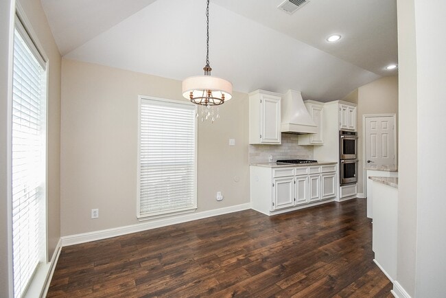 Building Photo - 4814 Canyon Sage Ln