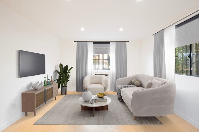 Building Photo - 980 White Knoll Dr