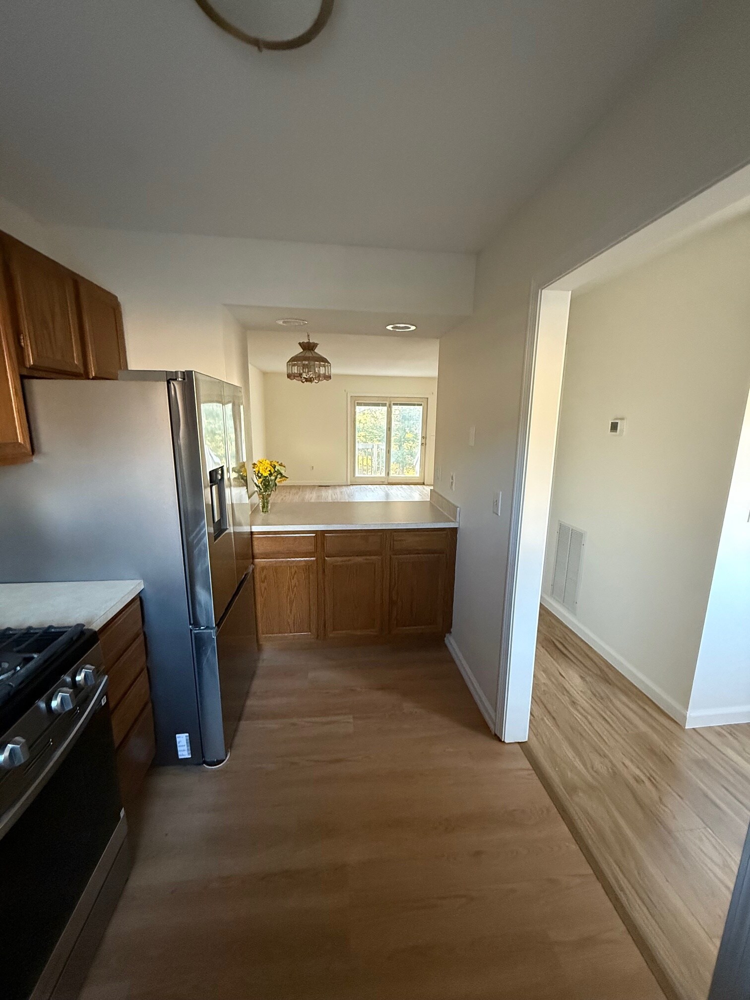 Kitchen-2 - 76 Oak Ridge Dr