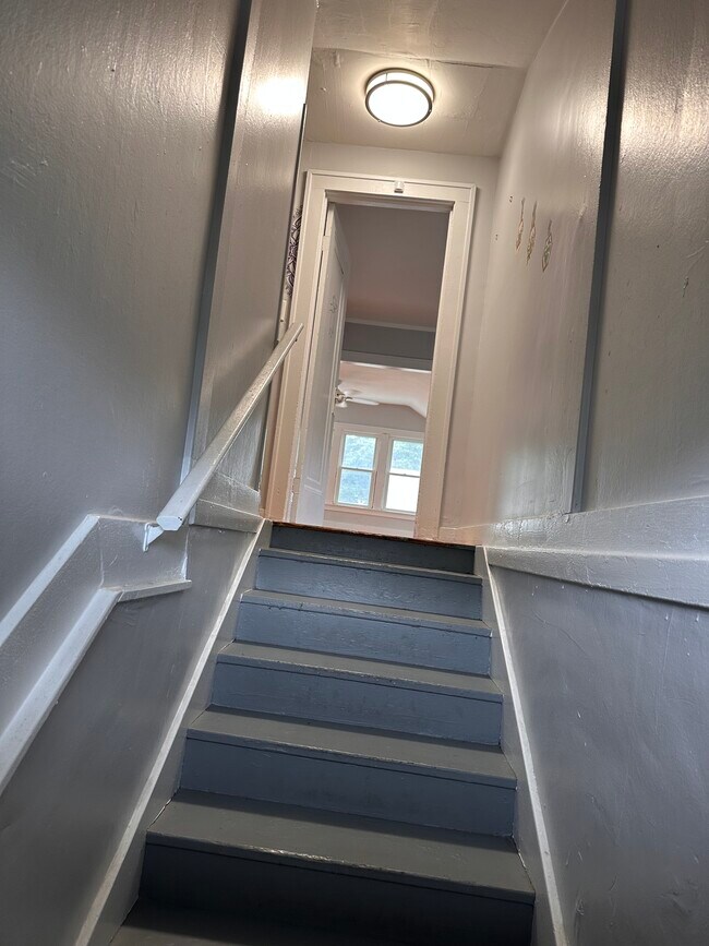 back entry - 24 Corinne St SW