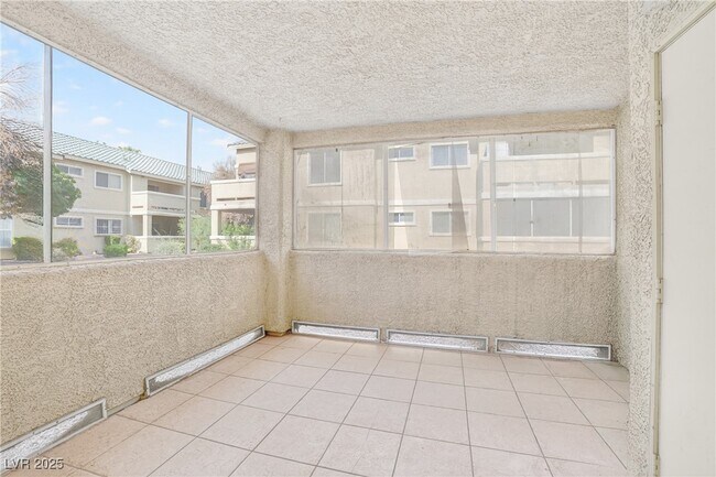 Building Photo - 1509 Linnbaker Ln
