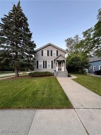 Building Photo - 56 Beech St