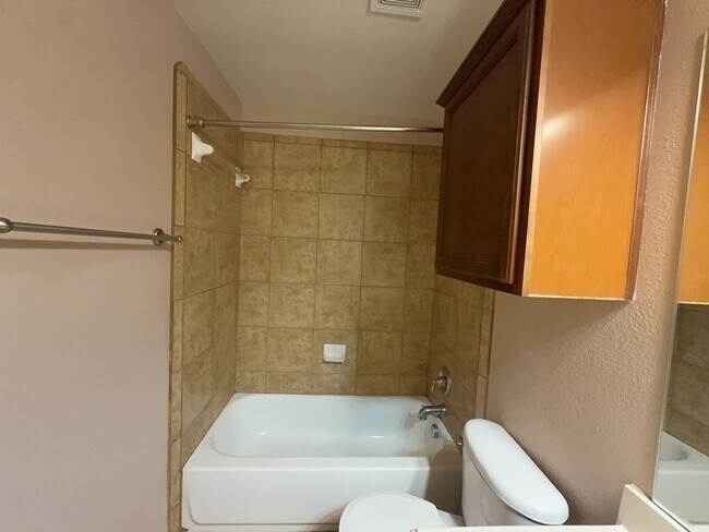 Building Photo - 9709 Gessner Dr