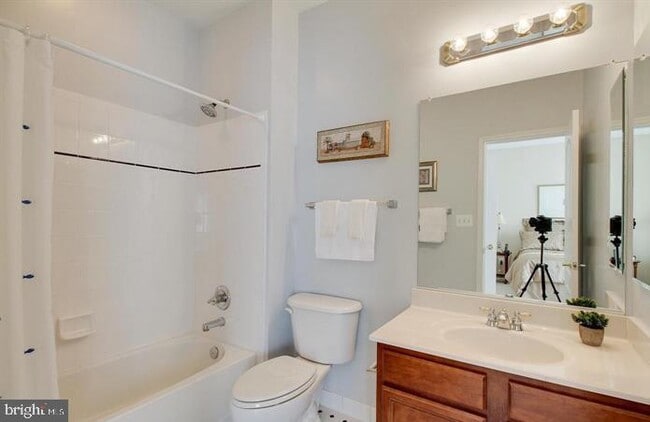 Building Photo - 21516 Inman Park Pl