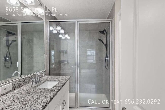 Building Photo - 9658 Sweetwell Pl