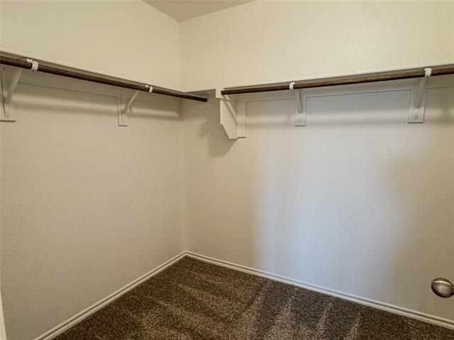 Building Photo - 801 Meadow Creek Ln