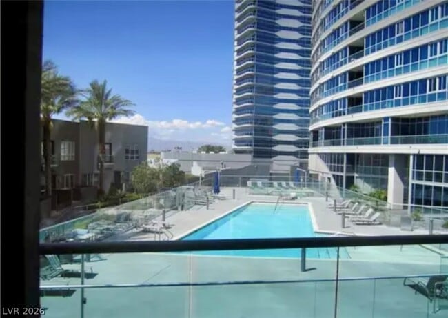 Building Photo - 4545 Dean Martin Dr