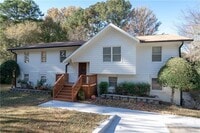 Building Photo - 3599 Lower Roswell Rd