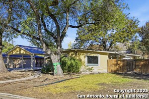 Building Photo - 415 Calumet Pl