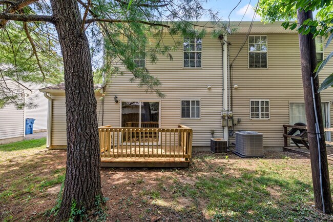 Building Photo - 100-100 Old Lemons Mill Ct