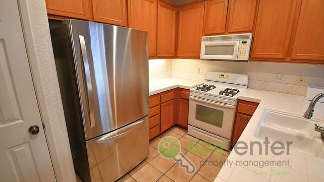 Building Photo - Townhouse in the heart of San Elijo Hills |  San Marcos