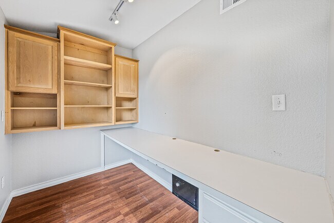 Building Photo - 2930 FM971