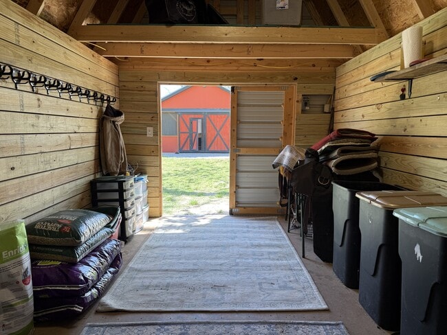 Building Photo - 10675 Baxter-Durrence Rd