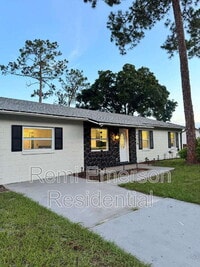 Building Photo - 14120 Rutgers Ave