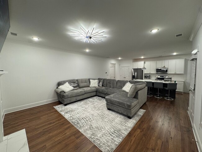 Building Photo - 190 Fritz Mar Ln