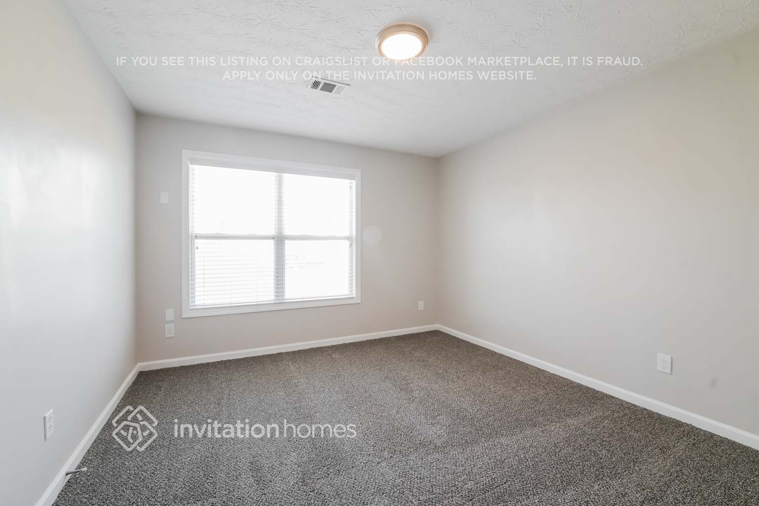 Building Photo - 952 Gardenia Curve