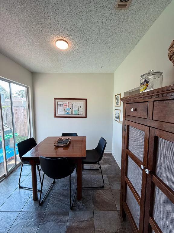 Building Photo - 139 Woodfield Pl
