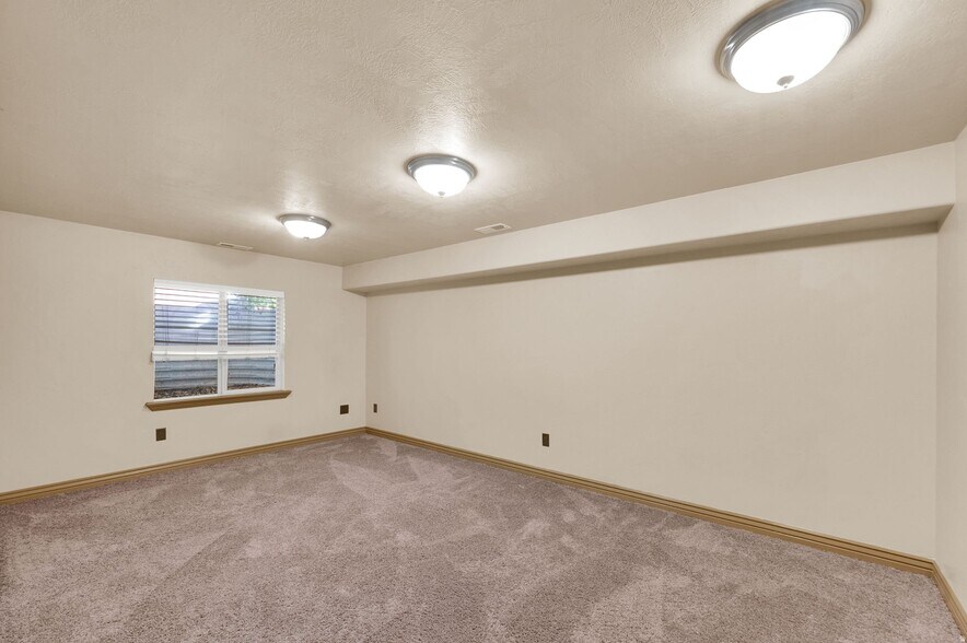 Building Photo - 4827 Boulder Meadow Dr