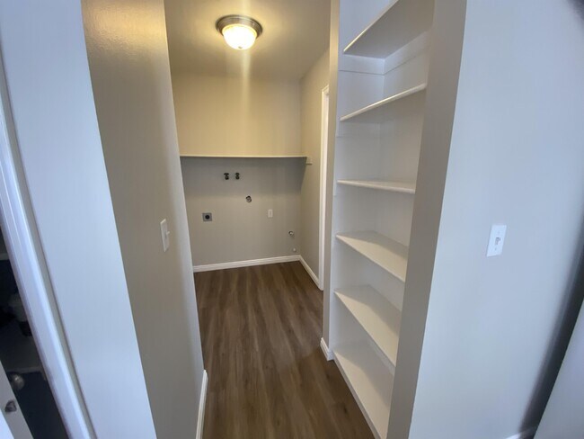 Building Photo - 2355 N 275 E