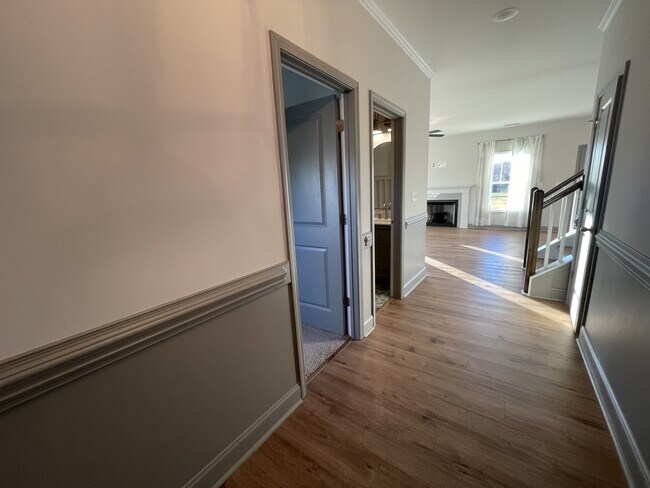 Building Photo - 8640 St Joans Wy