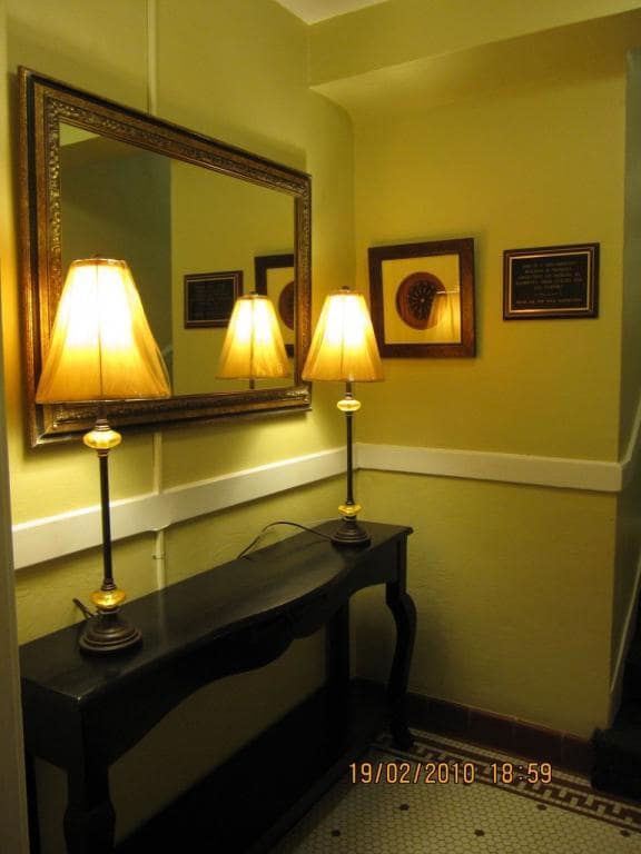 Building Photo - 1220 Marion, Apartment #34