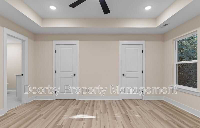 Building Photo - 432 Wayne Ave