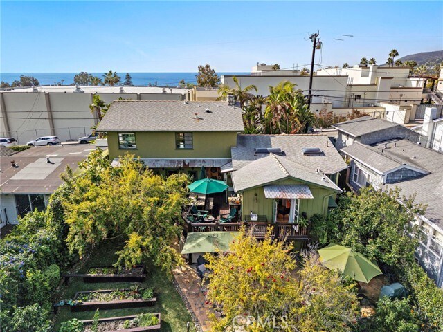 Building Photo - 773 St Ann's Dr