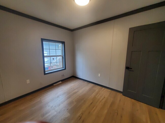 Building Photo - 2646 Reynolds St