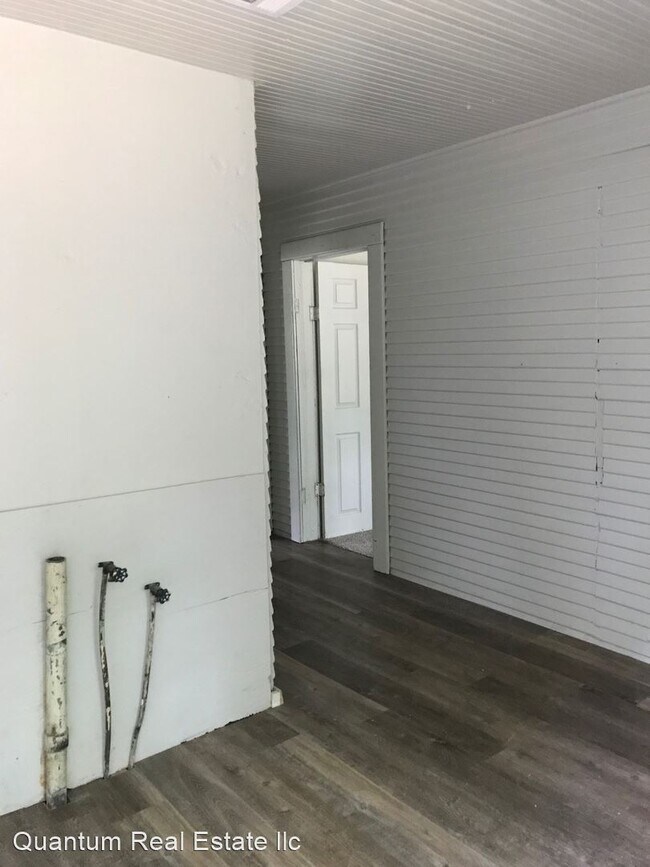 Building Photo - 2 br, 1 bath House - 123 HILL STREET