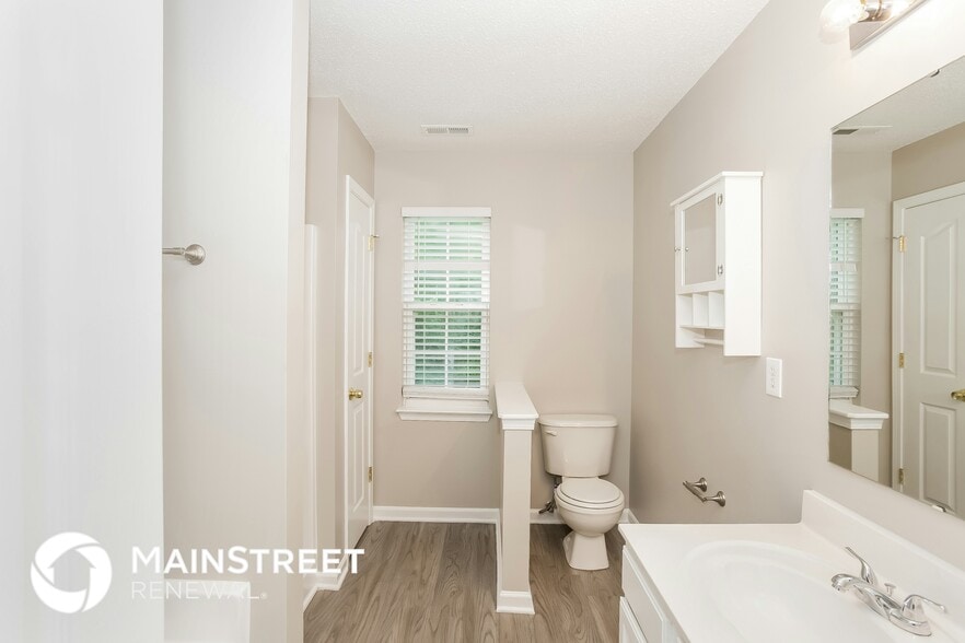 Building Photo - 12626 Deaton Hill Dr