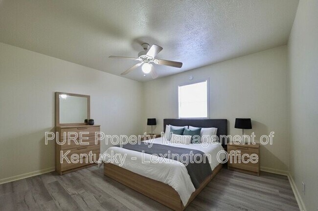 Building Photo - 304 Quachita Trail