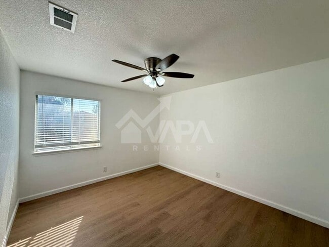 Building Photo - 4915 Brazoswood